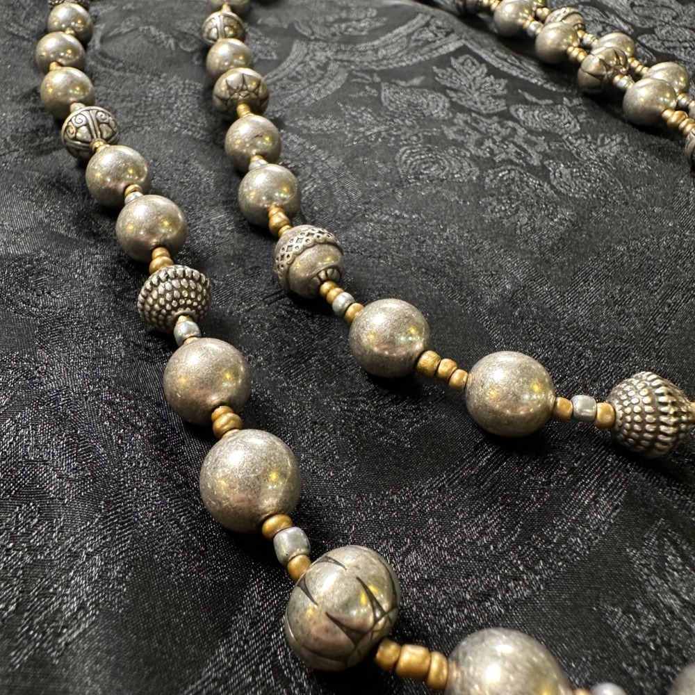 Coldwater Creek Endless Treasure Necklace Faux Pearl Silver Long Strand NWT - Picture 4 of 8